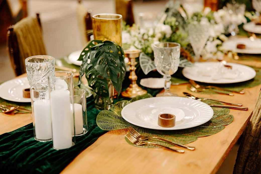 Tablescape at Durango Wedding Expo by Ridgewood Event Center