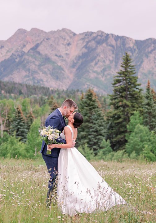 Short & Sweet Vows at Purgatory Resort. Photo: Ginger Moose Photography